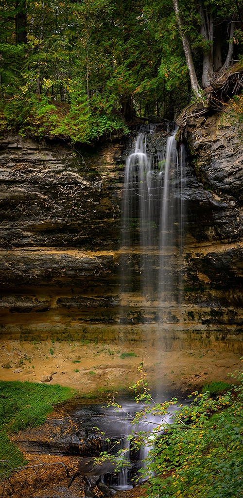 waterfall pictured rocks